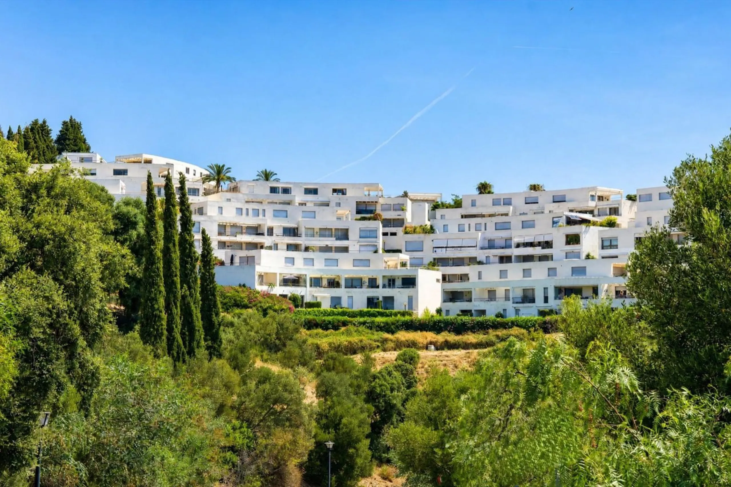 Penthouse with sea and coastal views, Las Lomas de los Monteros, Marbella