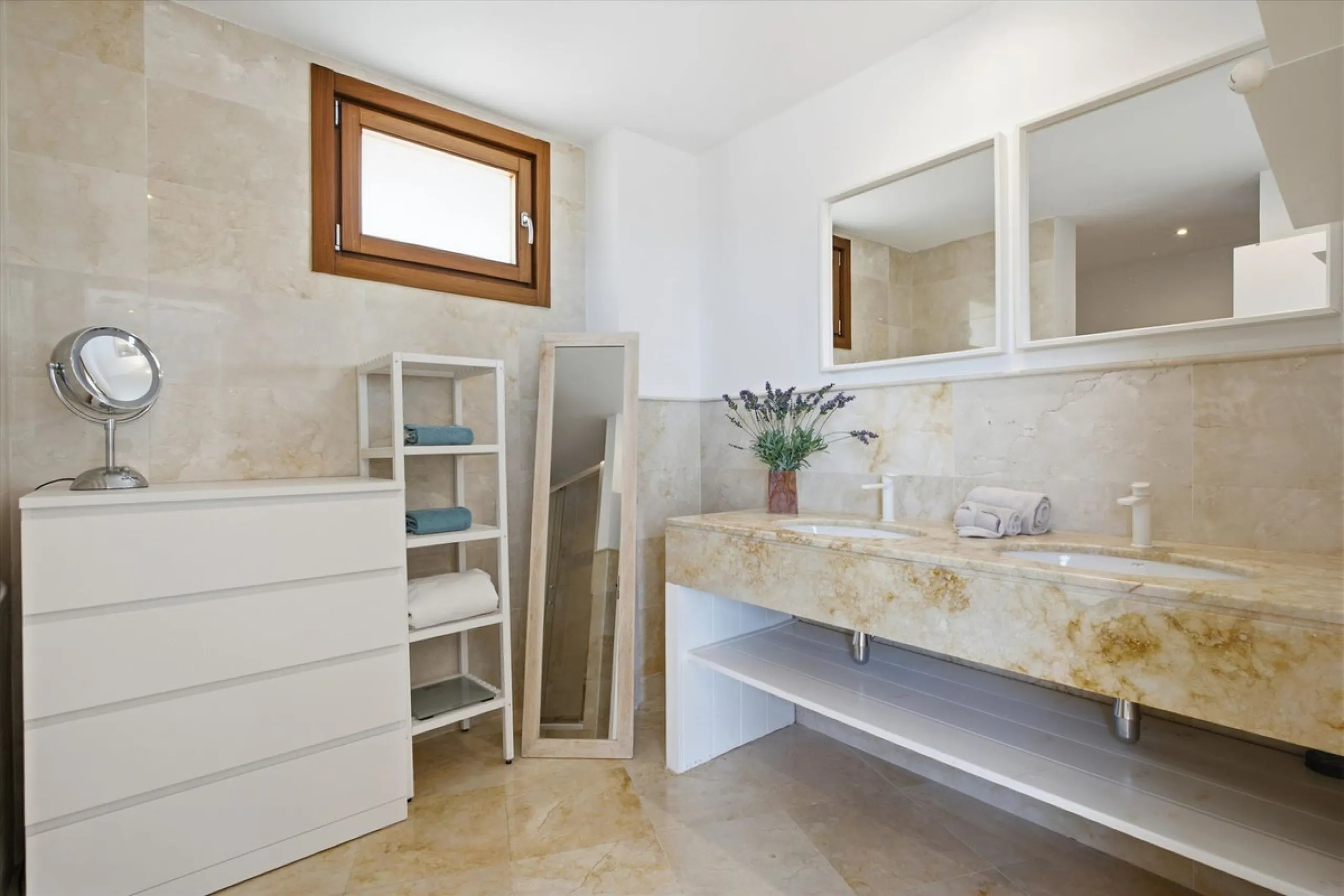 Penthouse with sea and coastal views, Las Lomas de los Monteros, Marbella