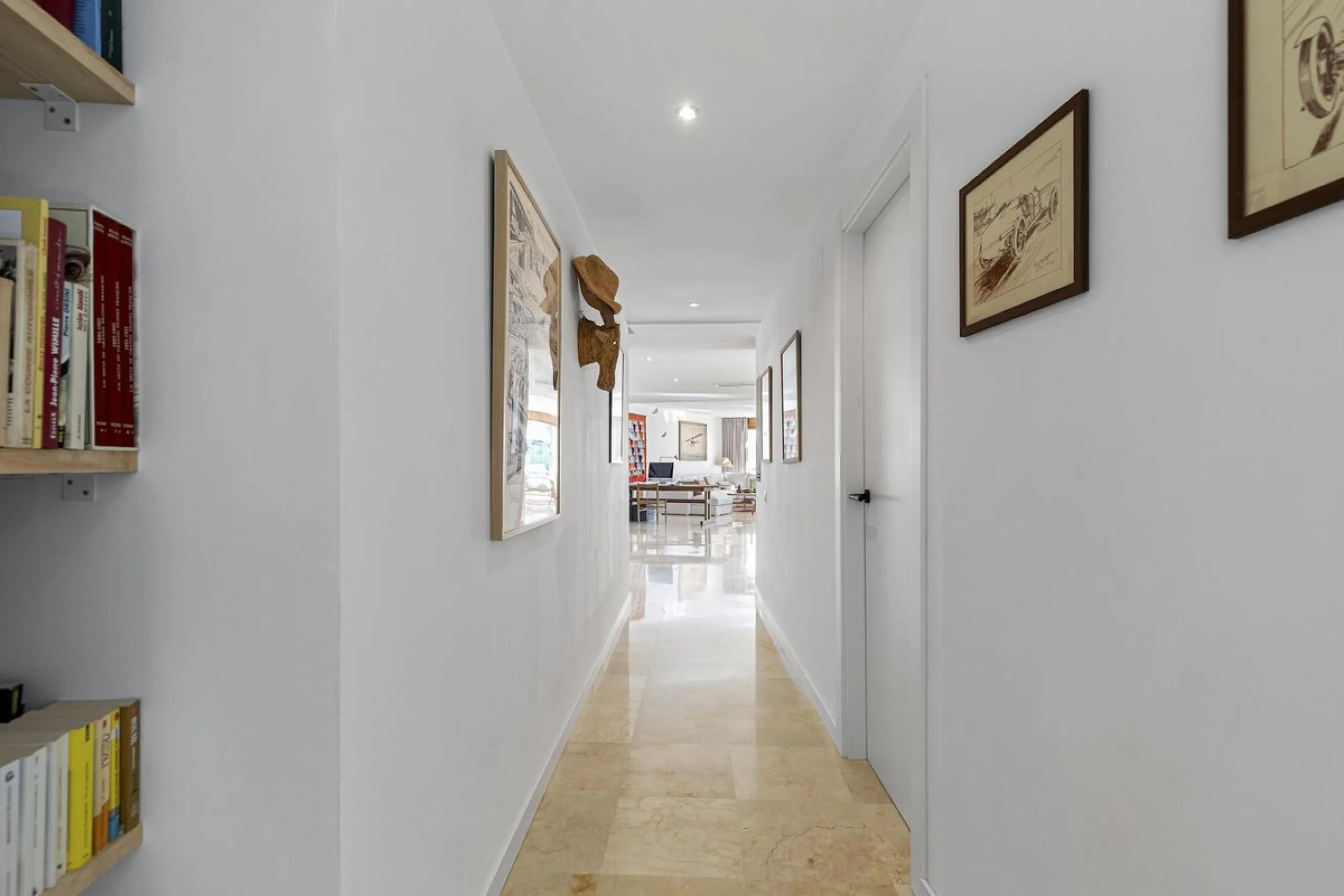 Penthouse with sea and coastal views, Las Lomas de los Monteros, Marbella