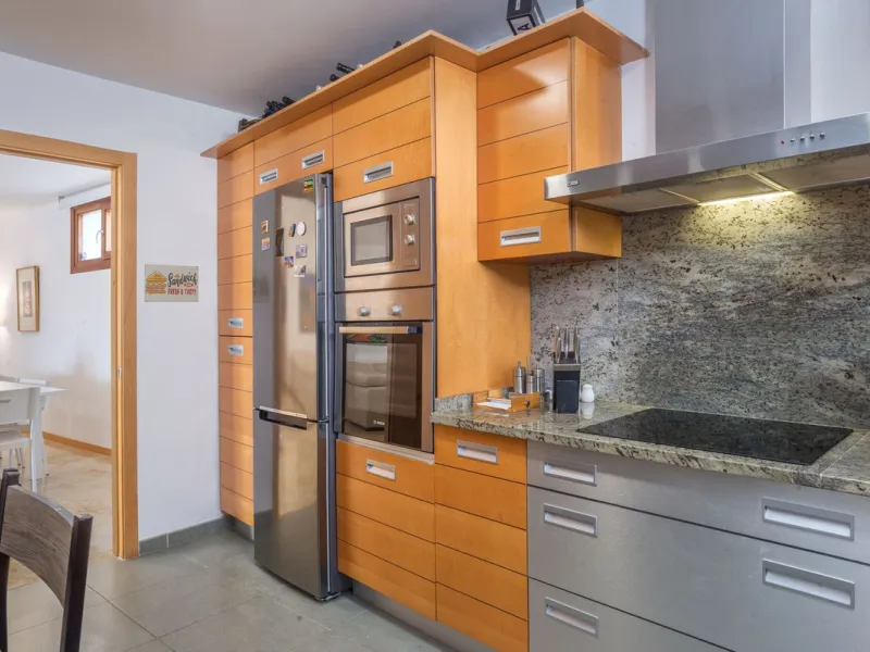 Apartment - Ground Floor Apartment в продаже в Marbella, Málaga. В доме 3 спален и 3 ванных комнат. Площадь дома 157 м²