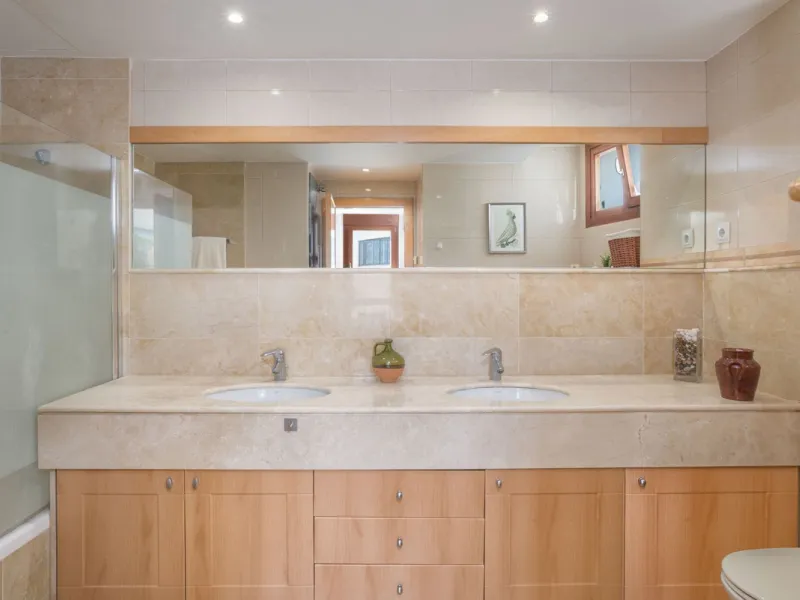 Apartment - Ground Floor Apartment в продаже в Marbella, Málaga. В доме 3 спален и 3 ванных комнат. Площадь дома 157 м²
