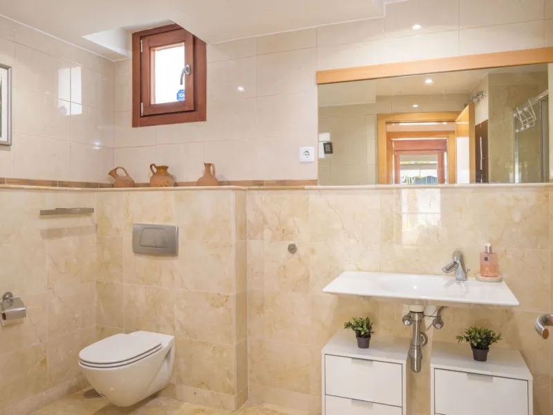 Apartment - Ground Floor Apartment в продаже в Marbella, Málaga. В доме 3 спален и 3 ванных комнат. Площадь дома 157 м²