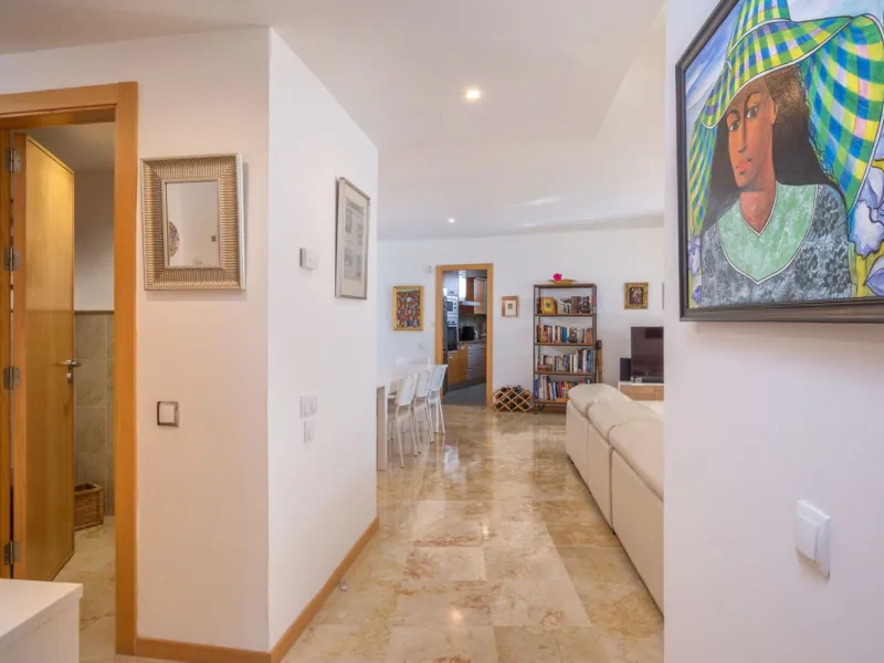 Apartment - Ground Floor Apartment в продаже в Marbella, Málaga. В доме 3 спален и 3 ванных комнат. Площадь дома 157 м²