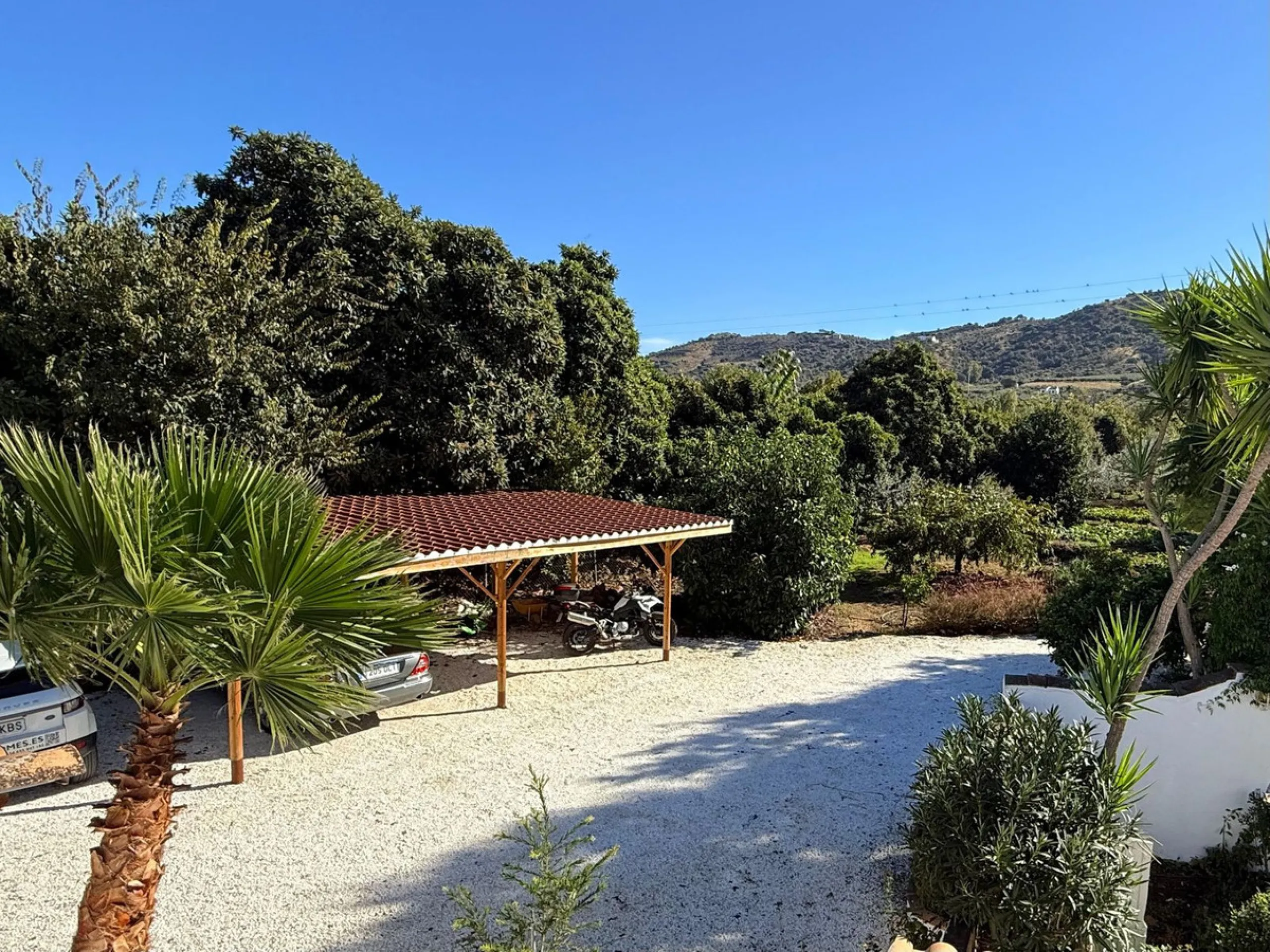 House - Finca - Cortijo в продаже в Coín, Málaga. В доме 5 спален и 4 ванных комнат. Площадь дома 280 м². Площадь участка 8100 м²