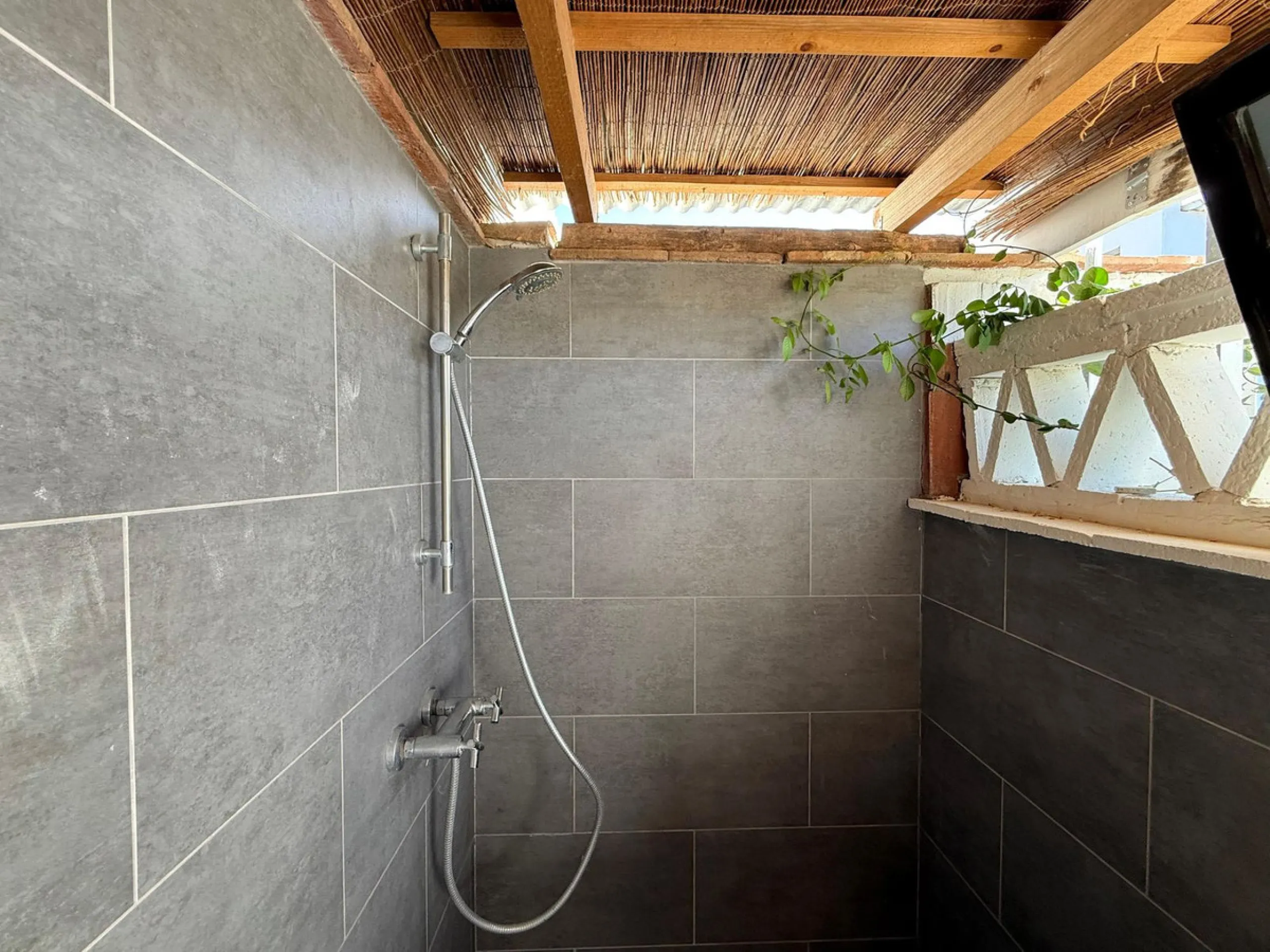 House - Finca - Cortijo в продаже в Coín, Málaga. В доме 5 спален и 4 ванных комнат. Площадь дома 280 м². Площадь участка 8100 м²