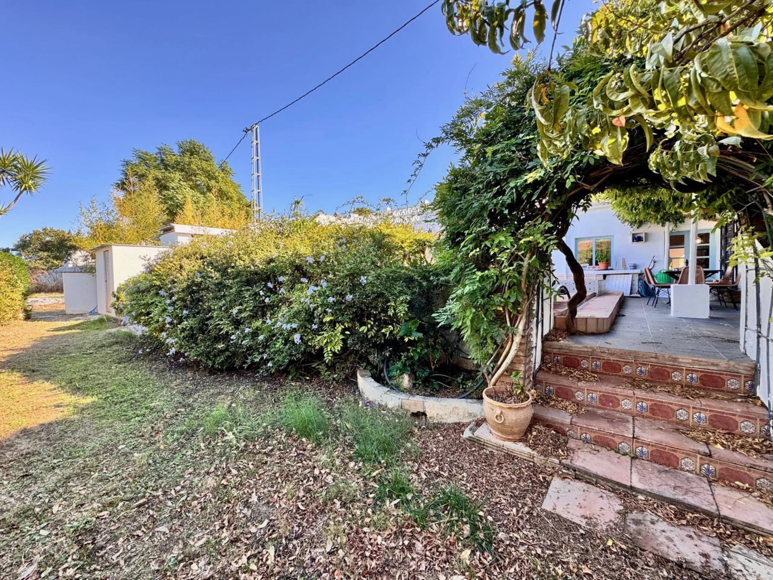 House - Finca - Cortijo в продаже в Coín, Málaga. В доме 5 спален и 4 ванных комнат. Площадь дома 280 м². Площадь участка 8100 м²