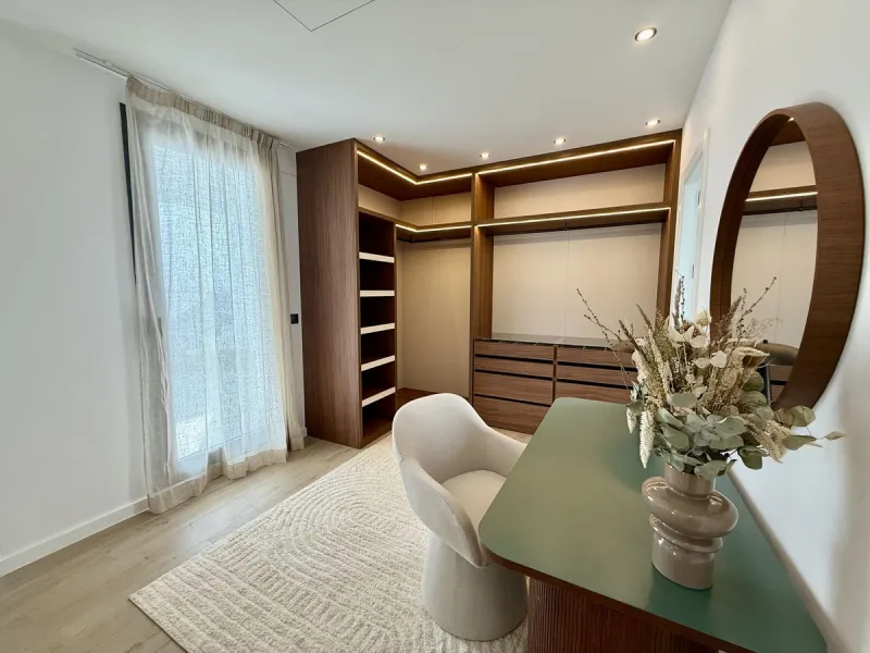 Some homes are beautiful… others make you fall in love the moment you see the view.