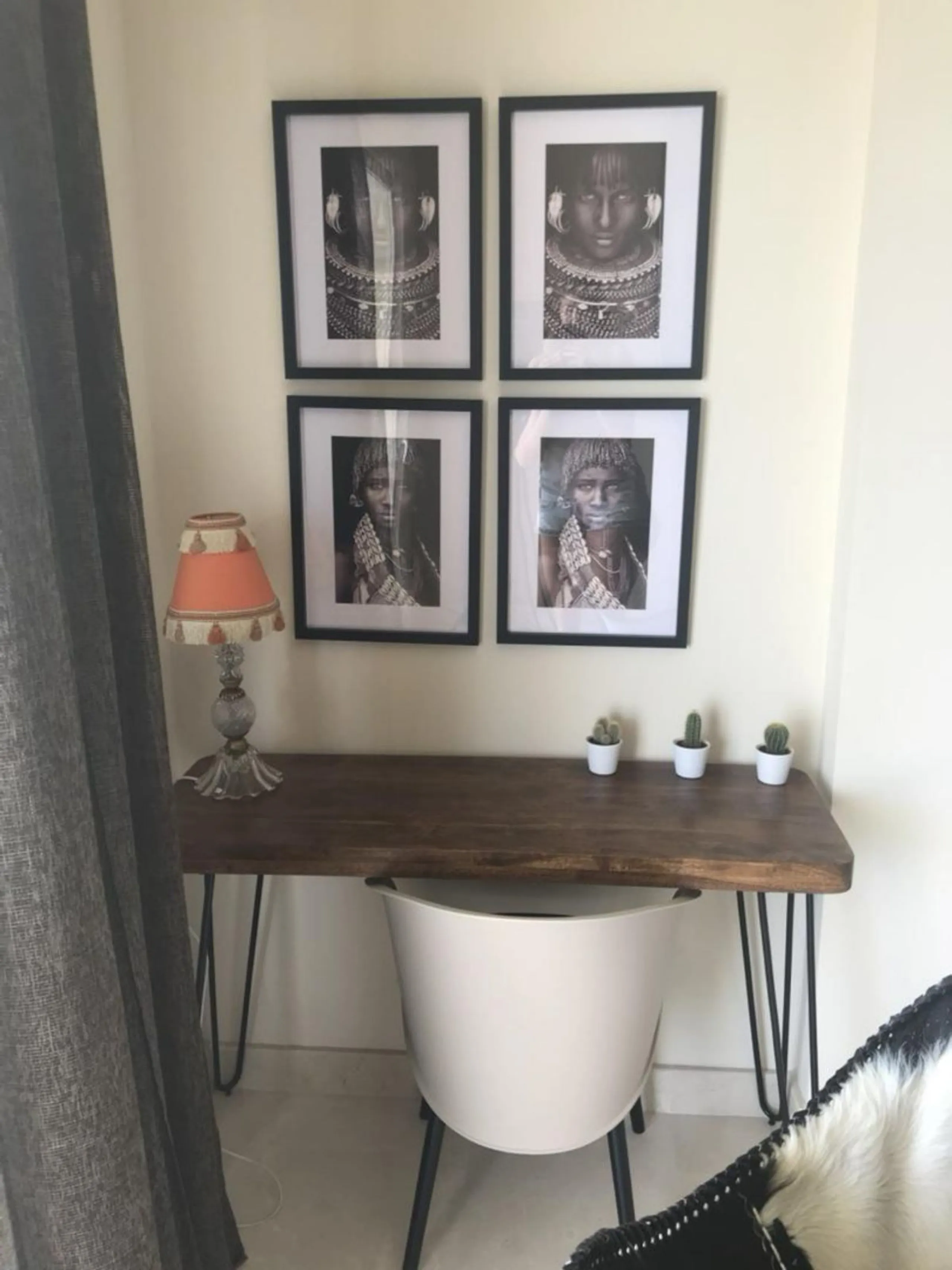 A newly built apartment is for sale in a prestigious residential complex next to a golf course, gym, and paddle tennis and tennis courts. Located just a five-minute drive from the center of Fuengirola, the property is surrounded by a privileged natural en