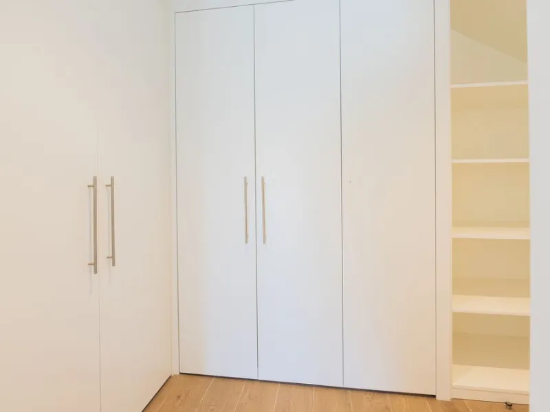 House - Detached Villa в продаже в Benalmadena, Málaga. В доме 4 спален и 5 ванных комнат. Площадь дома 210 м²