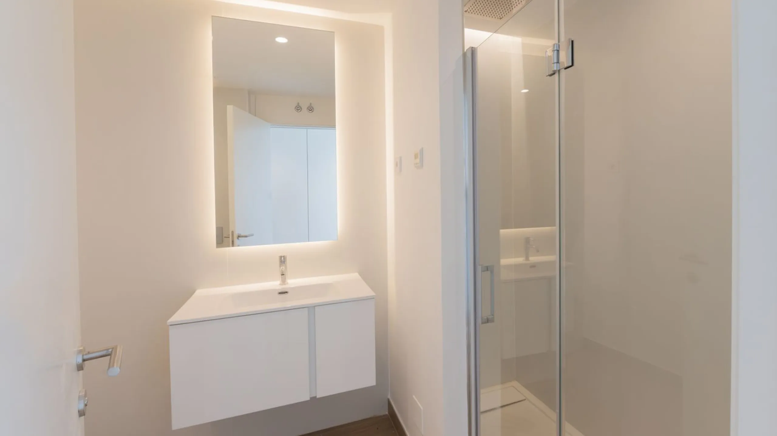 House - Detached Villa в продаже в Benalmadena, Málaga. В доме 4 спален и 5 ванных комнат. Площадь дома 210 м²
