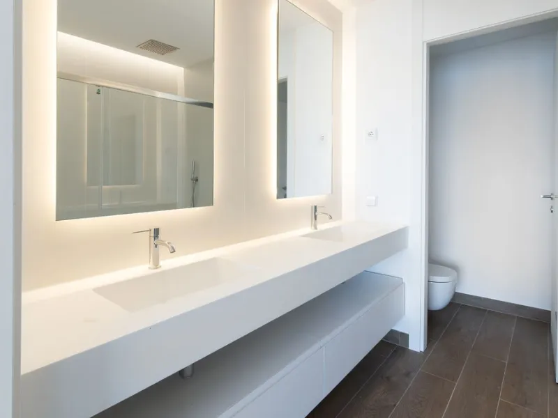 House - Detached Villa в продаже в Benalmadena, Málaga. В доме 4 спален и 5 ванных комнат. Площадь дома 210 м²