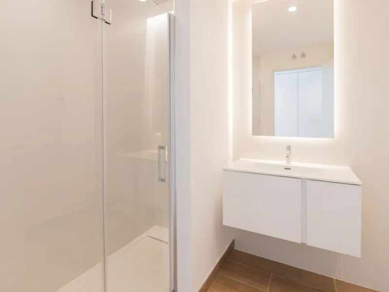House - Detached Villa в продаже в Benalmadena, Málaga. В доме 4 спален и 5 ванных комнат. Площадь дома 210 м²
