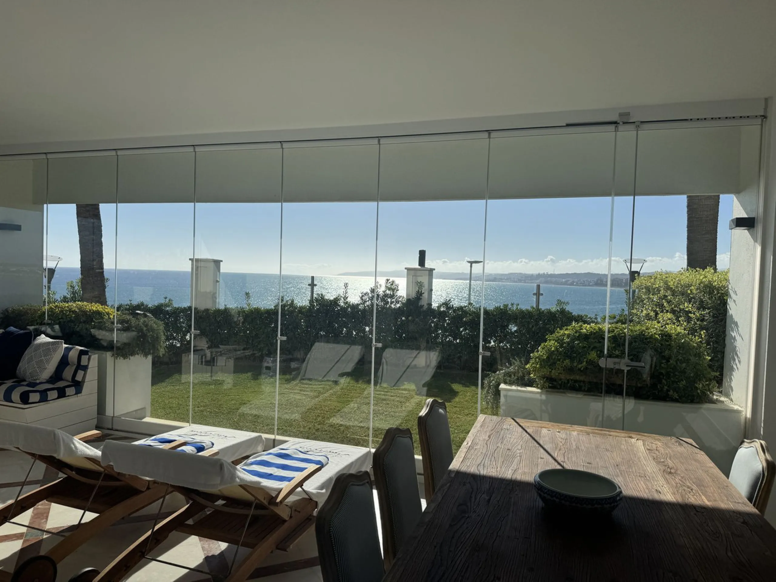 Elegant Ground-Floor Apartment in Doncella Beach, Estepona