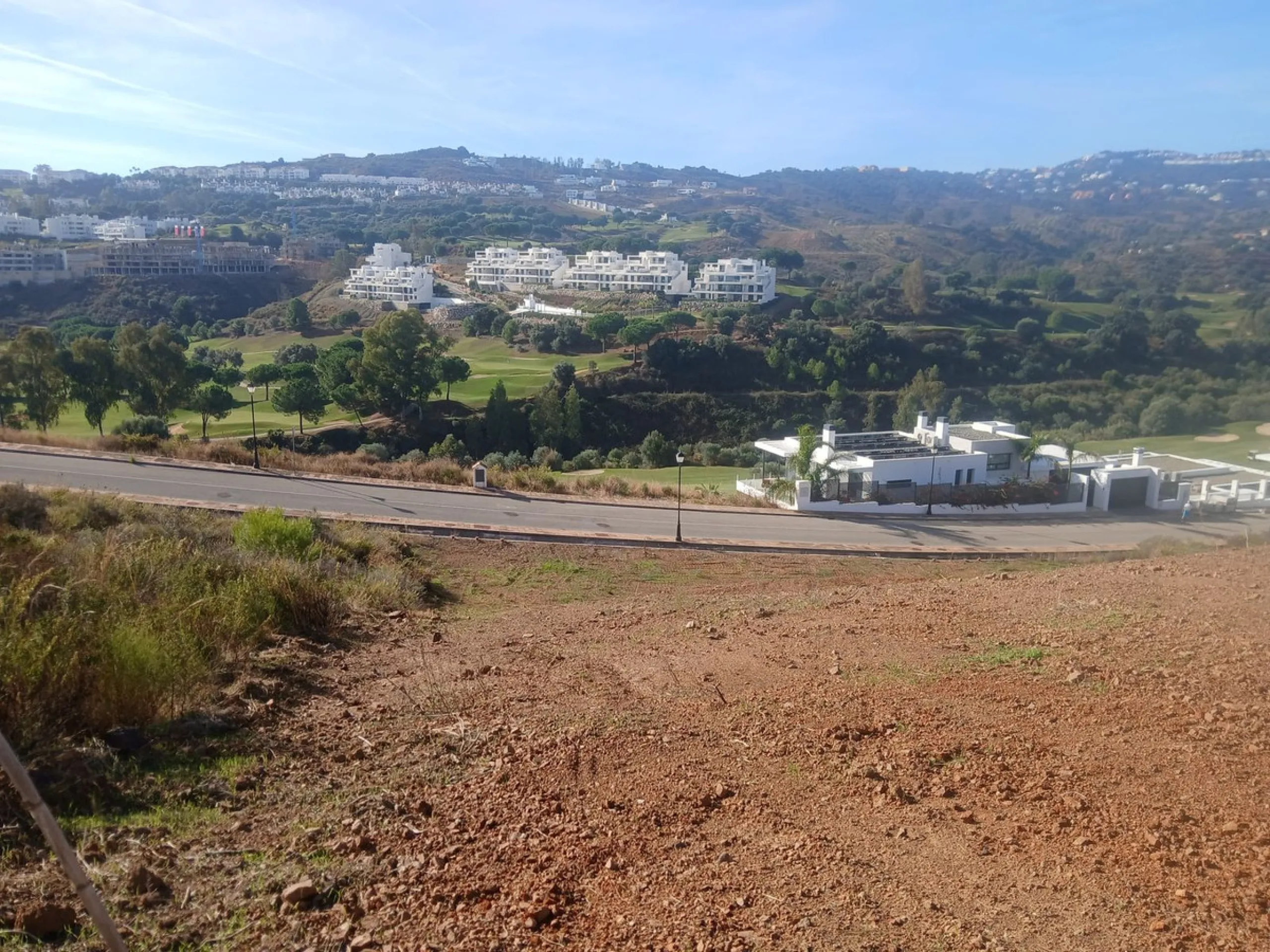 Stunning 1,405 m² Plot in Prestigious La Cala Golf – South-Facing with Panoramic Views.