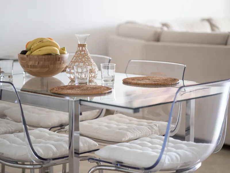 3-bedroom beachfront apartment – Palm Beach, Marbella
