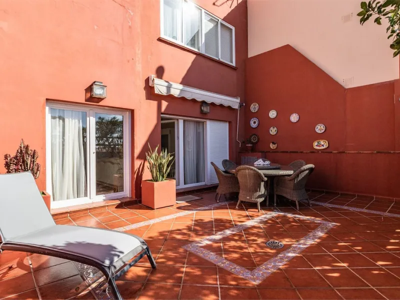 Magnificent renovated townhouse in Arroyo de la Miel, Benalmádena.