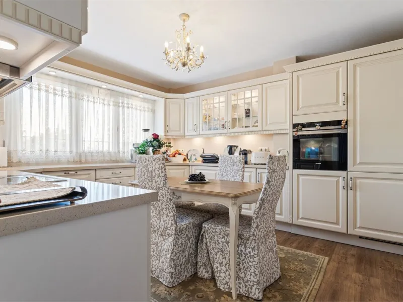 Magnificent renovated townhouse in Arroyo de la Miel, Benalmádena.