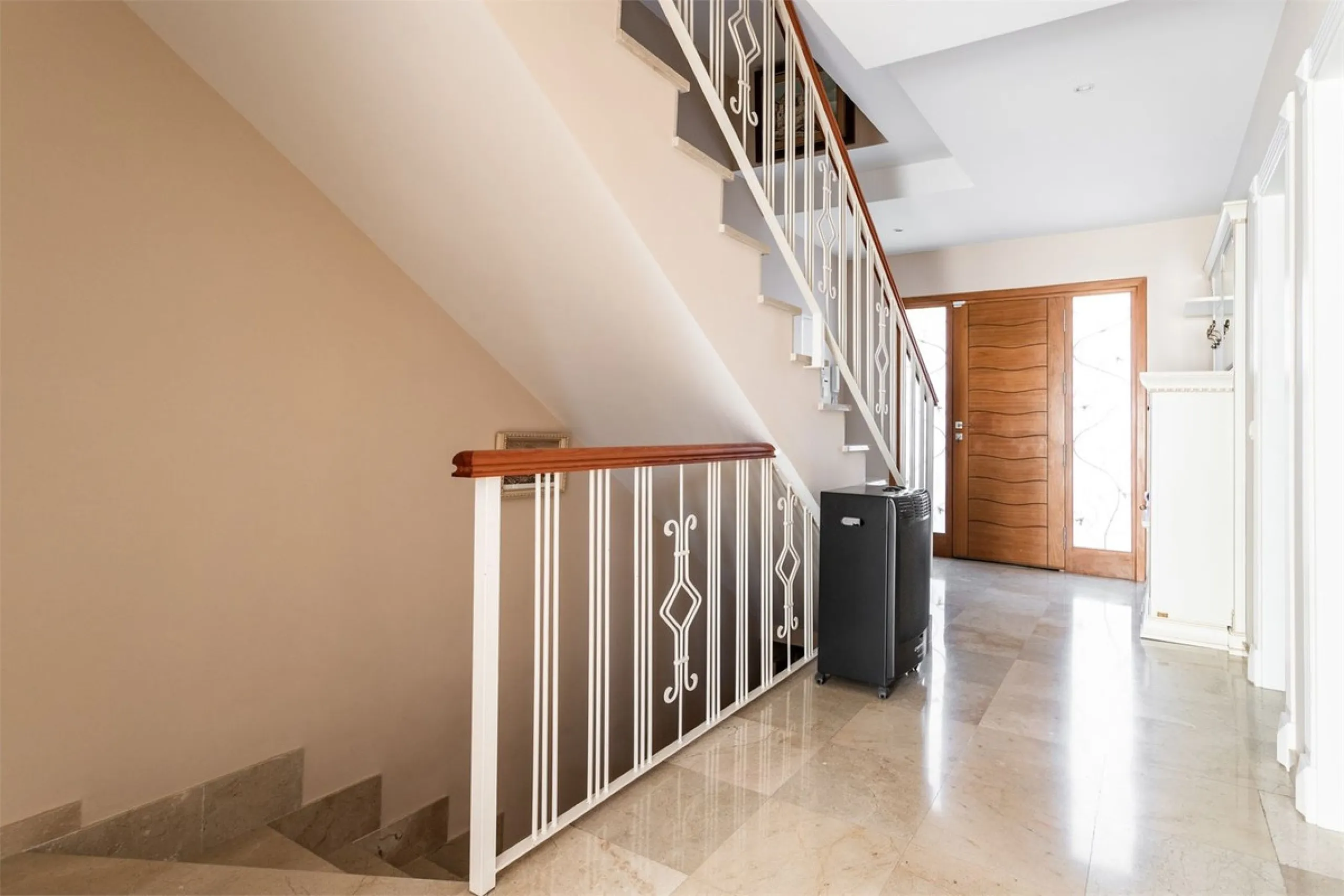 Magnificent renovated townhouse in Arroyo de la Miel, Benalmádena.
