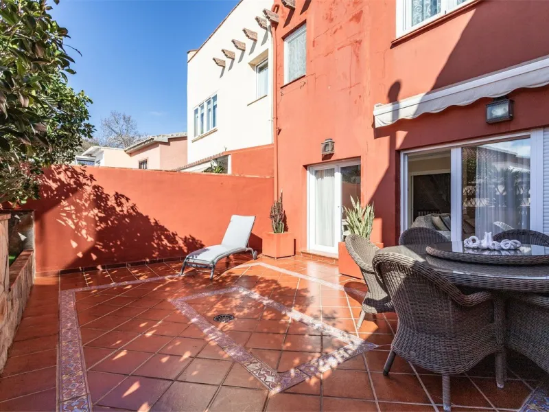 Magnificent renovated townhouse in Arroyo de la Miel, Benalmádena.