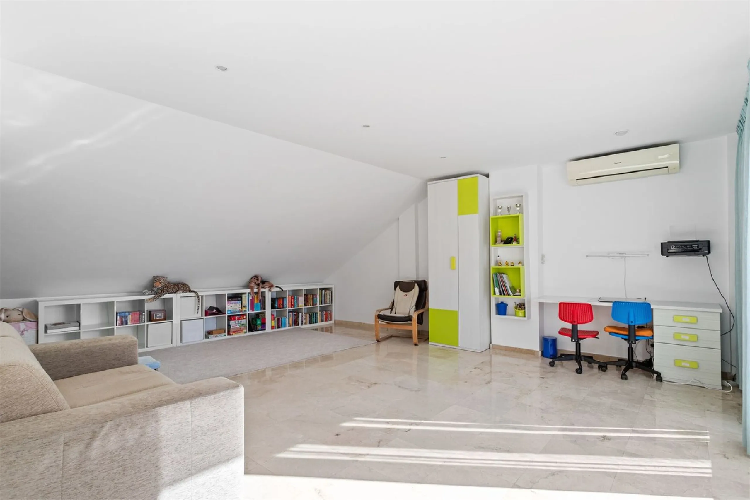 Magnificent renovated townhouse in Arroyo de la Miel, Benalmádena.