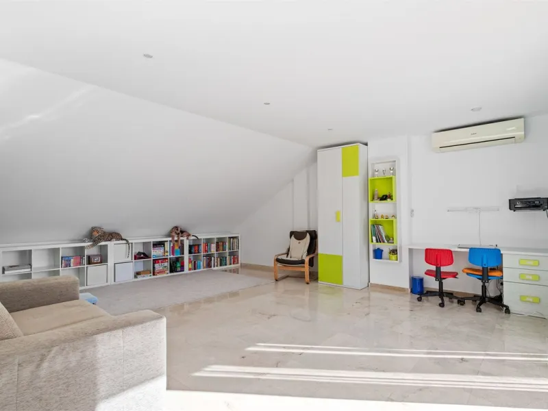 Magnificent renovated townhouse in Arroyo de la Miel, Benalmádena.