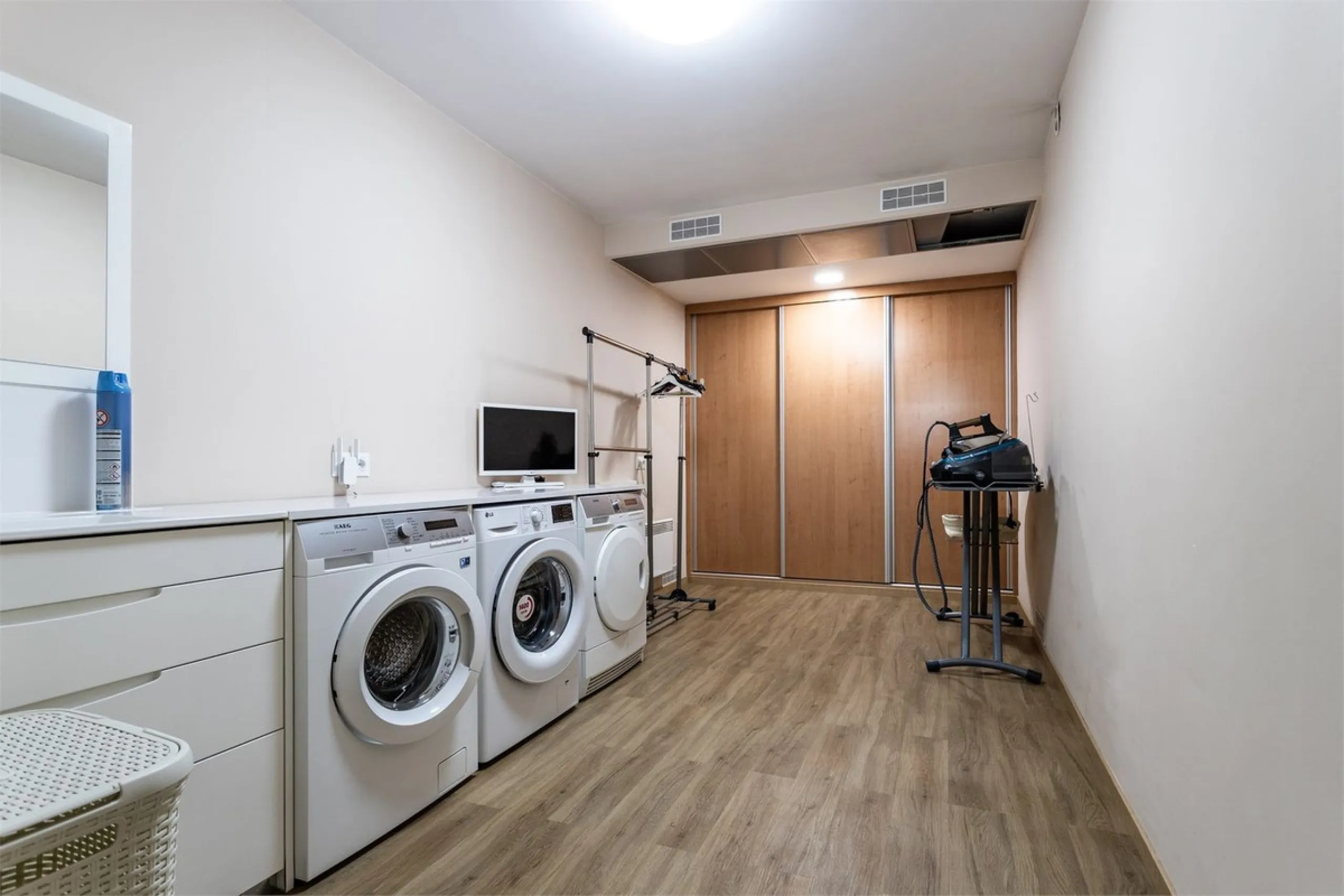 Magnificent renovated townhouse in Arroyo de la Miel, Benalmádena.