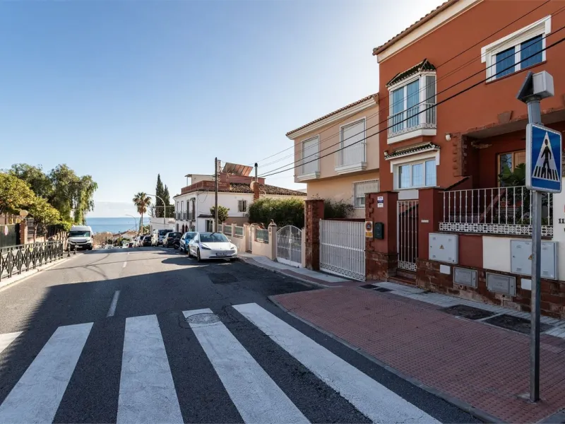 Magnificent renovated townhouse in Arroyo de la Miel, Benalmádena.