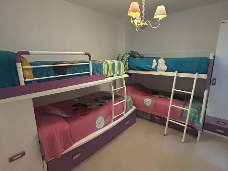 Ground floor apartment for sale, 66 m², in Fuengirola, Málaga. This apartment is just 100 meters from El Galgo beach (port area) and 100 meters from the heart of Fuengirola (Plaza La Constitución). It enjoys a prime location surrounded by shops, restauran