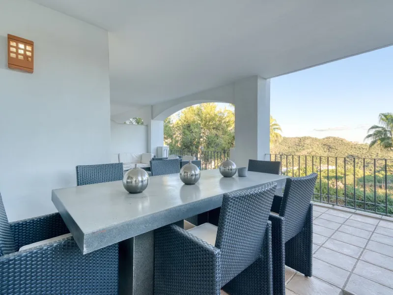 Expansive Mountain and Sea View Apartment Near Golf Valley | Marbella
