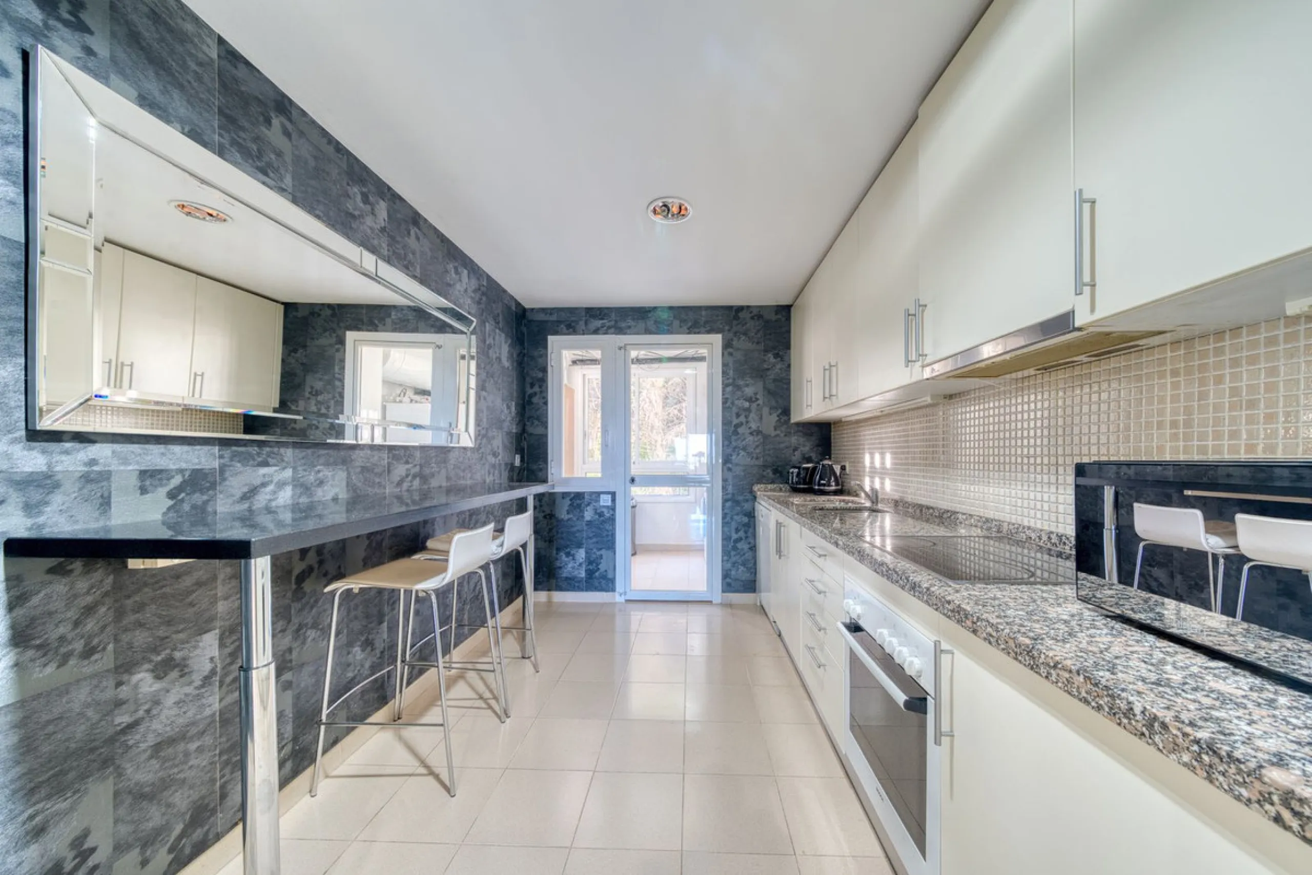Expansive Mountain and Sea View Apartment Near Golf Valley | Marbella