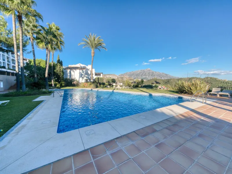 Expansive Mountain and Sea View Apartment Near Golf Valley | Marbella