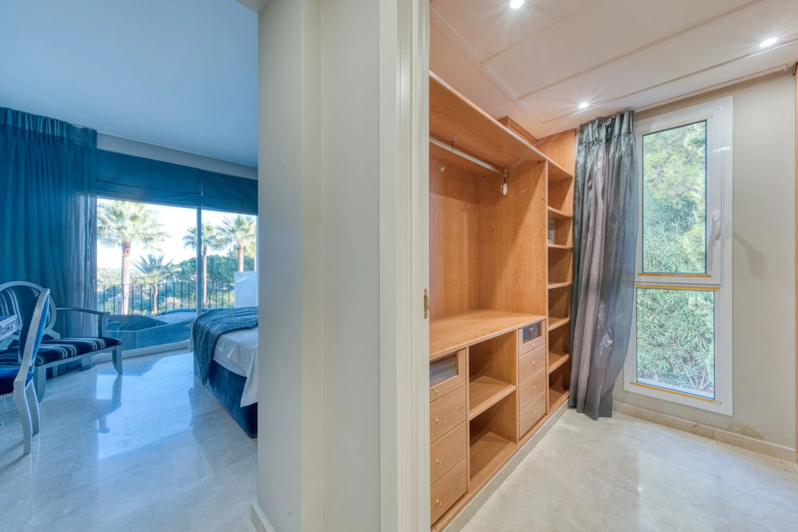 Expansive Mountain and Sea View Apartment Near Golf Valley | Marbella