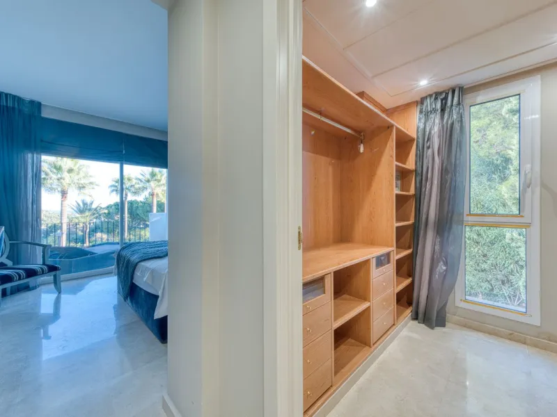 Expansive Mountain and Sea View Apartment Near Golf Valley | Marbella