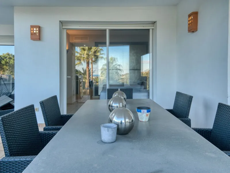 Expansive Mountain and Sea View Apartment Near Golf Valley | Marbella