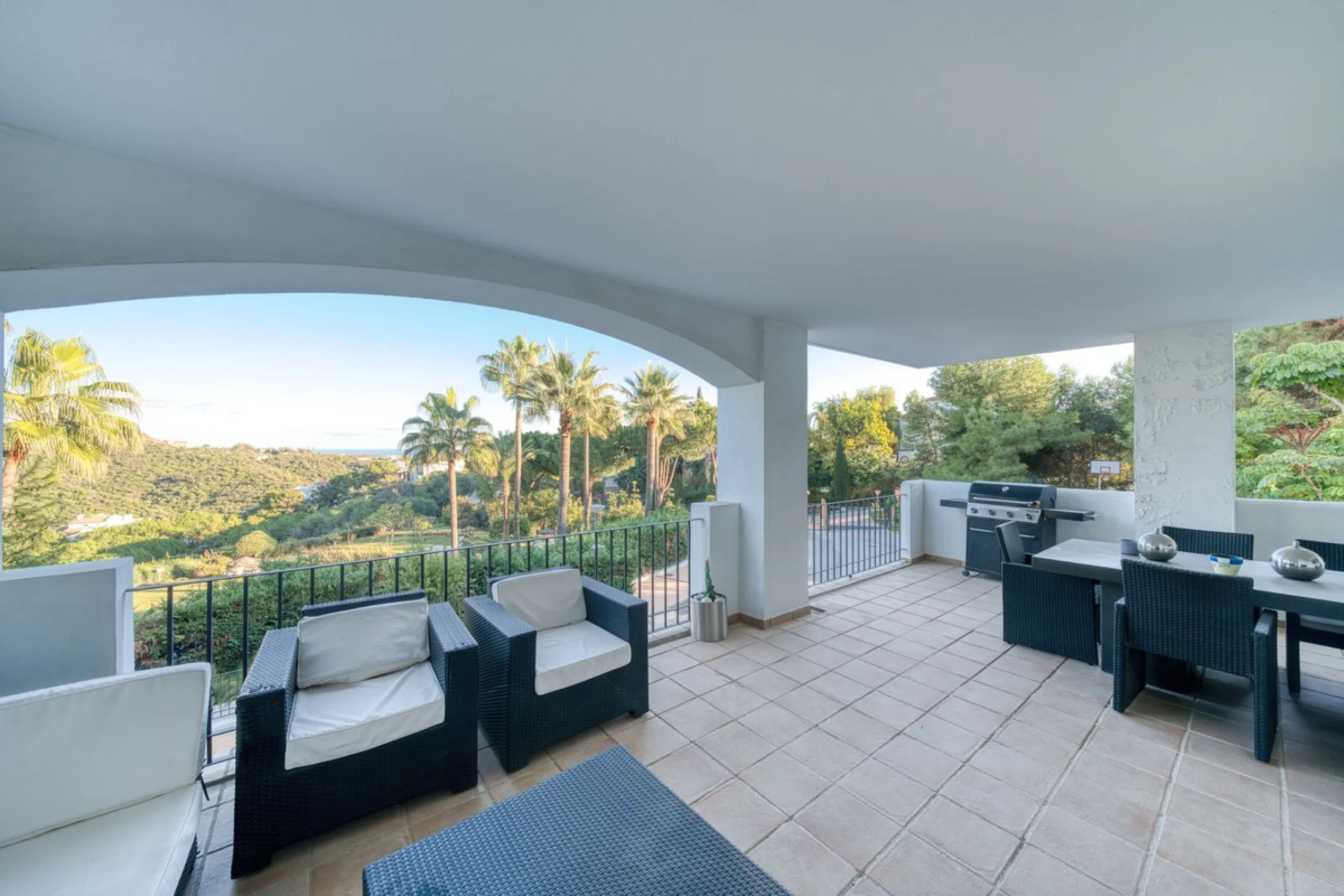 Expansive Mountain and Sea View Apartment Near Golf Valley | Marbella