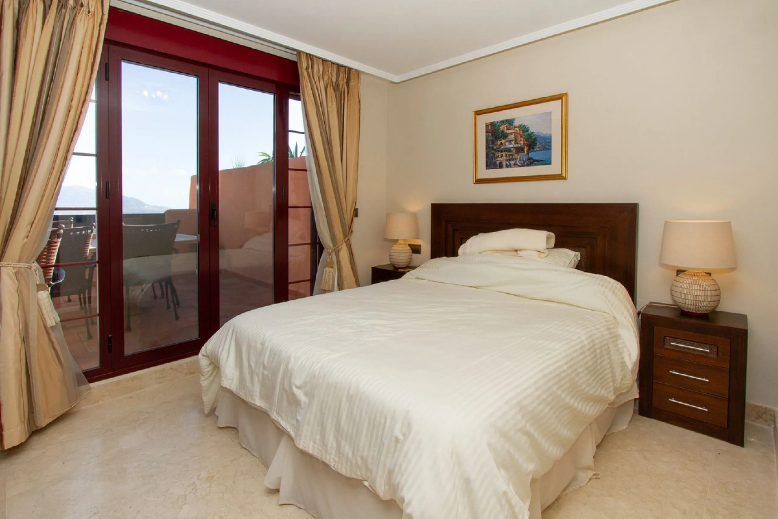 Immaculate three bedroom duplex penthouse with the most outstanding panoramic views to sea and mountains..