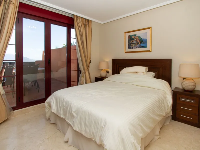 Immaculate three bedroom duplex penthouse with the most outstanding panoramic views to sea and mountains..