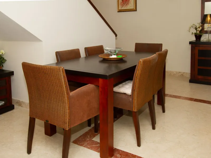 Immaculate three bedroom duplex penthouse with the most outstanding panoramic views to sea and mountains..