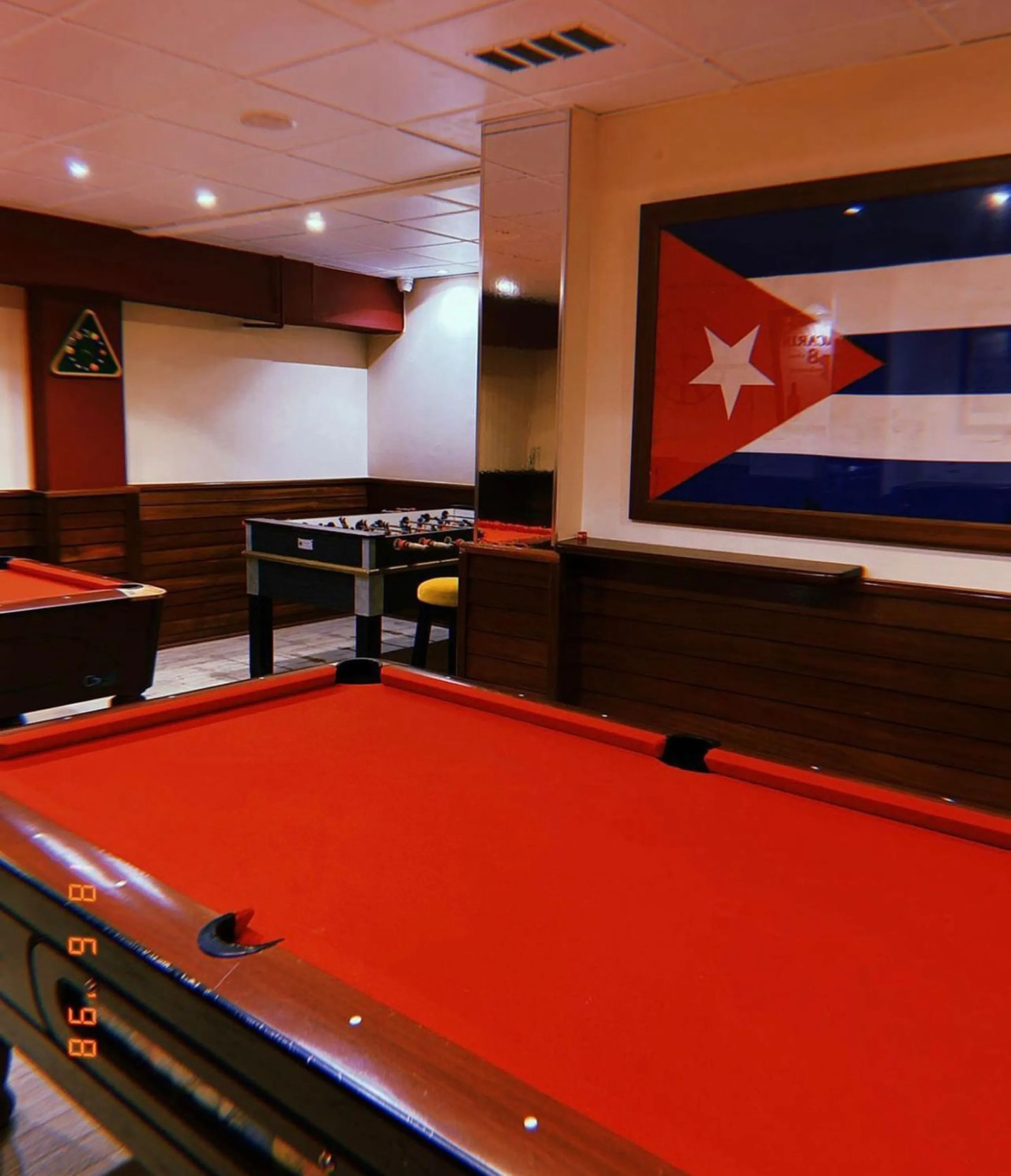 UNIQUE OPPORTUNITY – BAR WITH MUSIC LICENSE IN MARBELLA, JUST 200 METRES FROM THE BEACH!