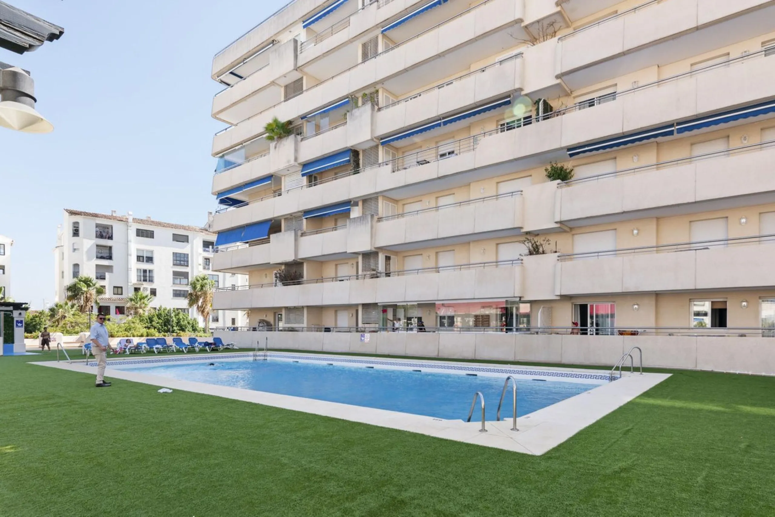 !Discover one of a kind exquisite Penthouse!,