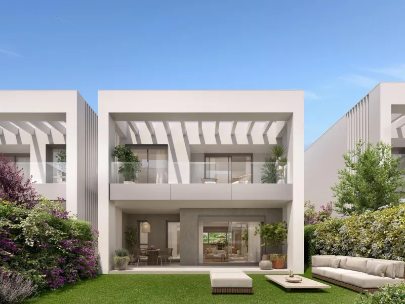 Fabulous exclusive project of 2, 3 and 4 bedroom detached and multi-family homes in Elviria playa, one of the most exclusive residential areas of Marbella East and one of the best beaches on the Costa del Sol. & & Air-conditioning system with aeroth
