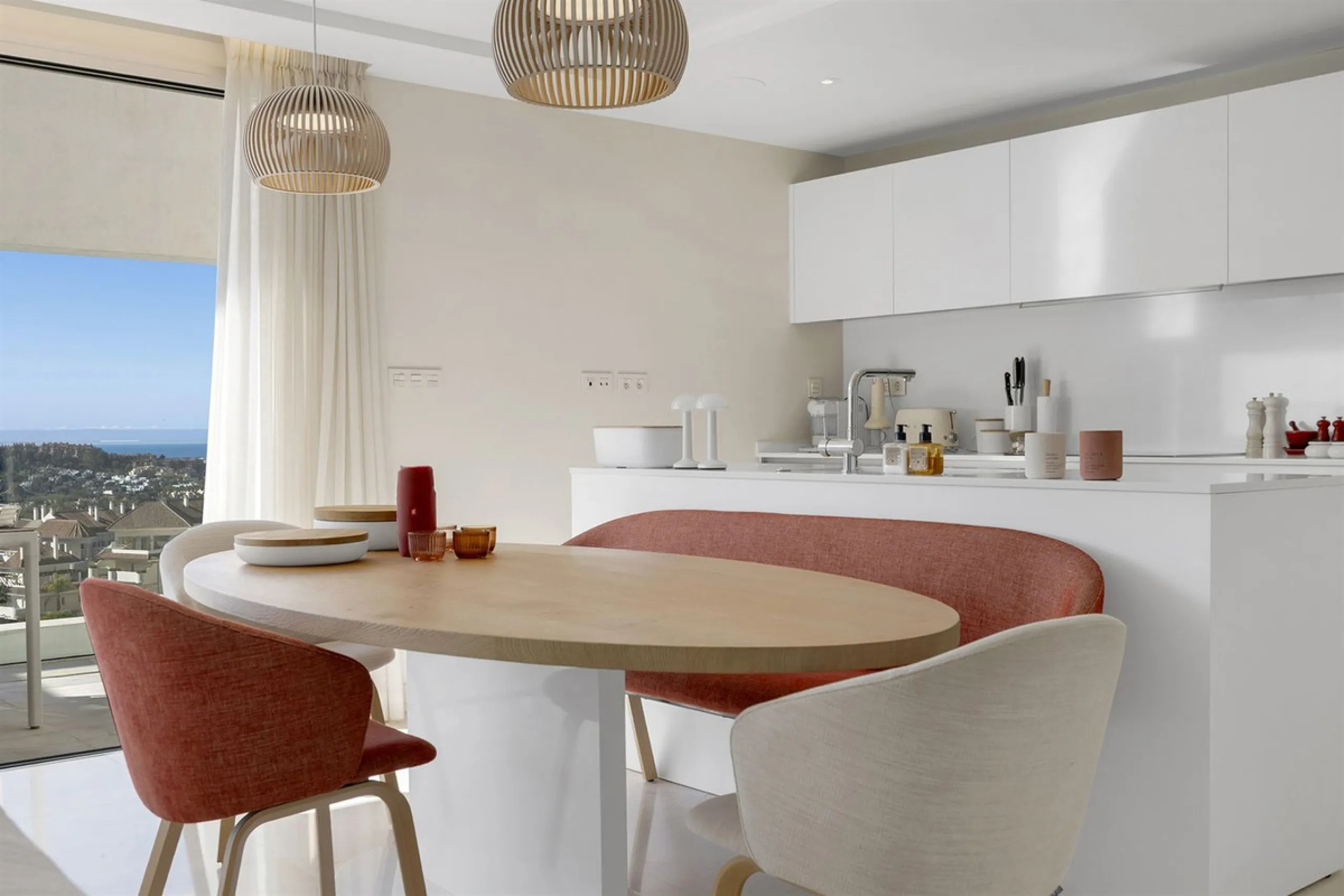 ICONIC SOUTH-FACING DUPLEX PENTHOUSE WITH PRIVATE SOLARIUM & POOL FOR SALE