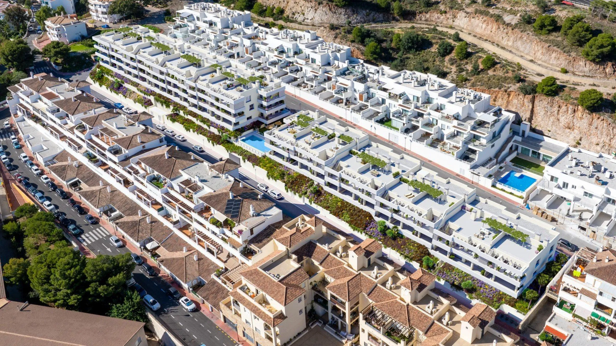 New Build Apartments for Sale in Benalmádena Pueblo Costa del Sol& & Modern Residential Development just 3 km from beach& This exclusive new build development offers 70 contemporary homes with 2 and 3 bedrooms, each featuring 2 full bathrooms and