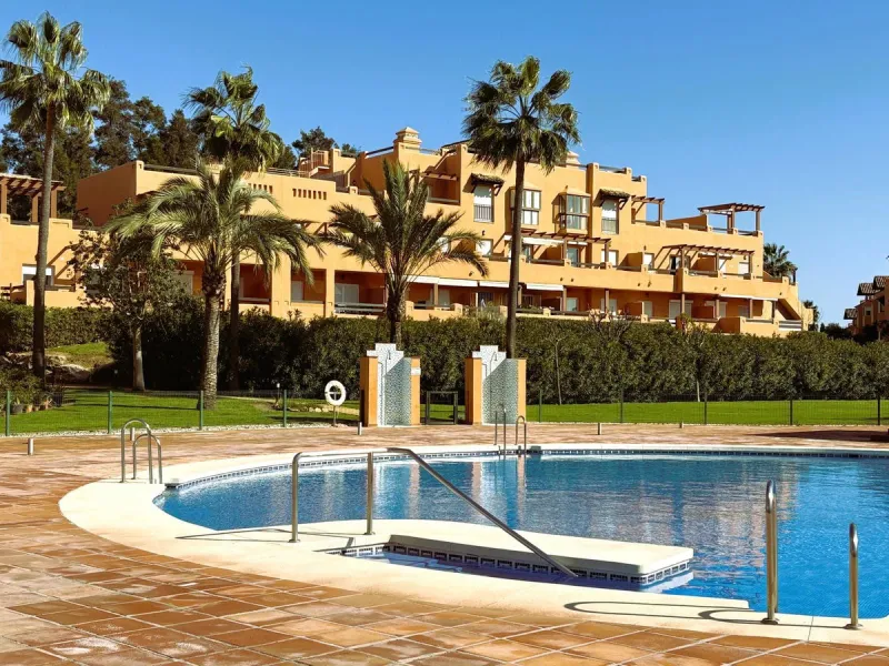 Apartment - Penthouse в продаже в Casares, Málaga. В доме 3 спален и 2 ванных комнат. Площадь дома 107 м²