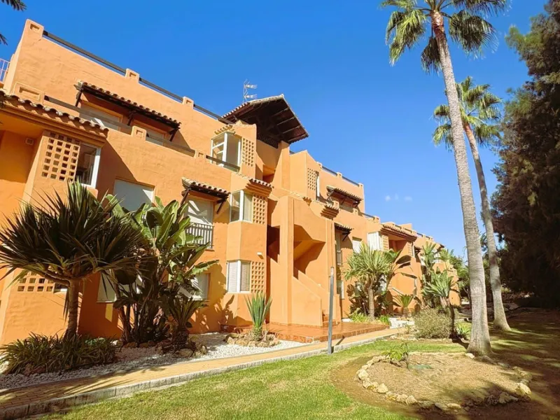 Apartment - Penthouse в продаже в Casares, Málaga. В доме 3 спален и 2 ванных комнат. Площадь дома 107 м²