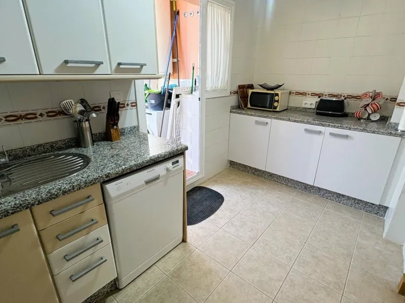 Apartment - Penthouse в продаже в Casares, Málaga. В доме 3 спален и 2 ванных комнат. Площадь дома 107 м²