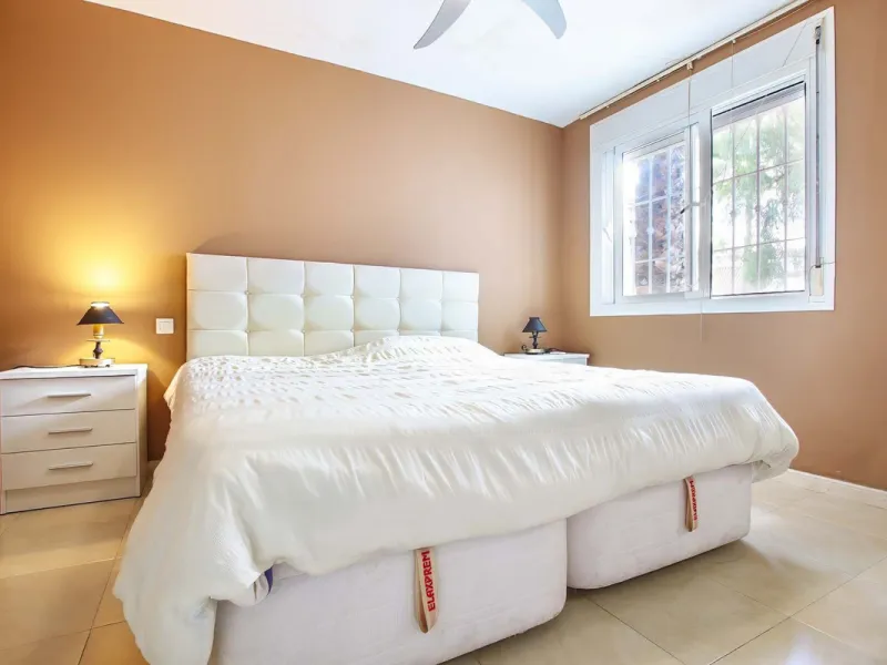 LUXURIOUS GROUND FLOOR APARTMENT FOR SALE IN PUERTO BANÚS, MARBELLA