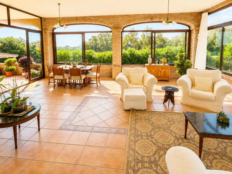 Charming Country Estate in El Padrón, Estepona — Just 5 Minutes from the Beach and Laguna Village