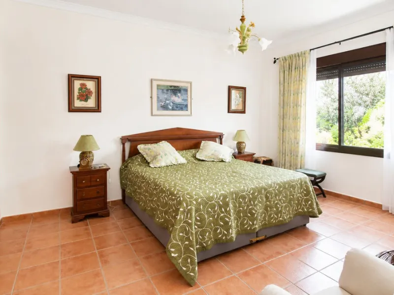 Charming Country Estate in El Padrón, Estepona — Just 5 Minutes from the Beach and Laguna Village