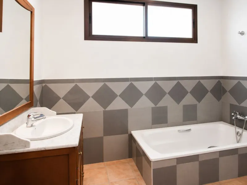 Charming Country Estate in El Padrón, Estepona — Just 5 Minutes from the Beach and Laguna Village